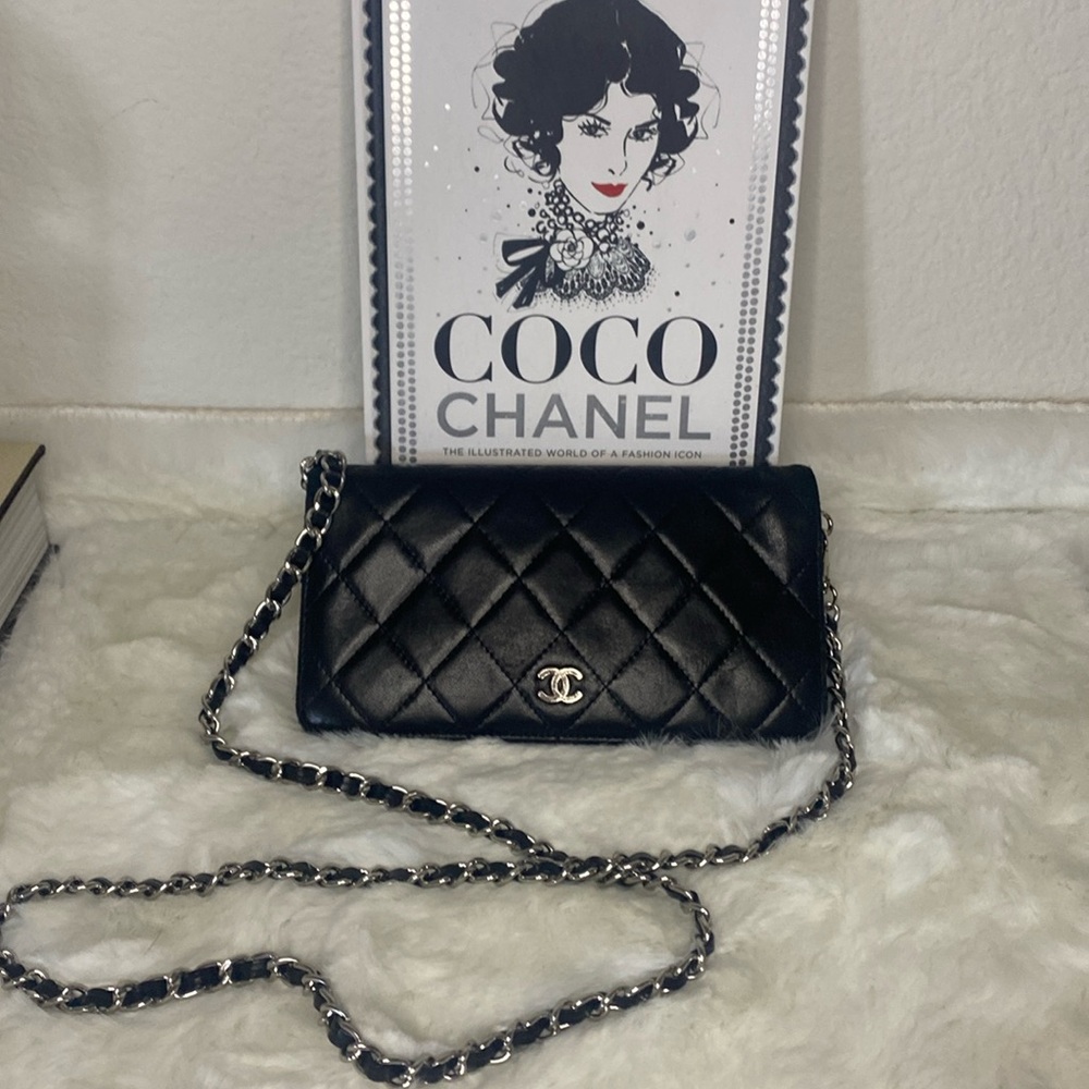 Vintage Chanel Quilted CC Leather Timeless Wallet with Chain